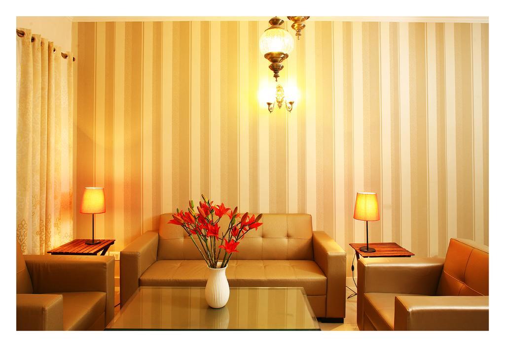 Evergreen 2Bhk Service Apartment Vasant Kunj Fortis Ilbs Нью-Делі Екстер'єр фото